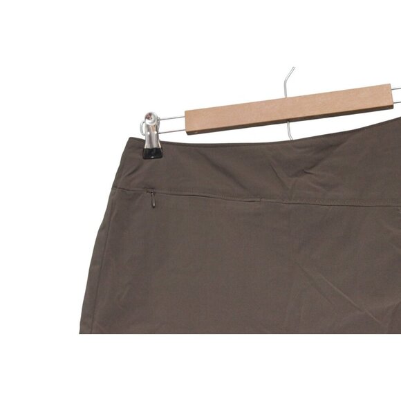 Patagonia Mini Skort Size 6 Green 100% Nylon Outdoor Nature Athletic Athleisure - Picture 2 of 11